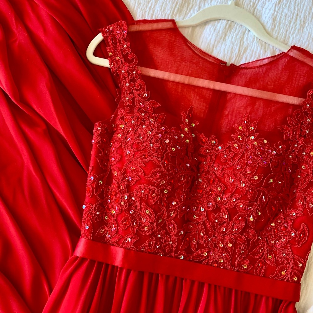 High Neck Lace Detailed Formal Red Dress - Size S